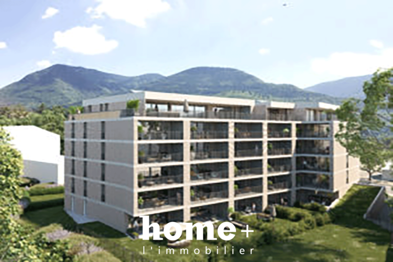 Magnifique appartement traversant en attique de 4,5 pièces