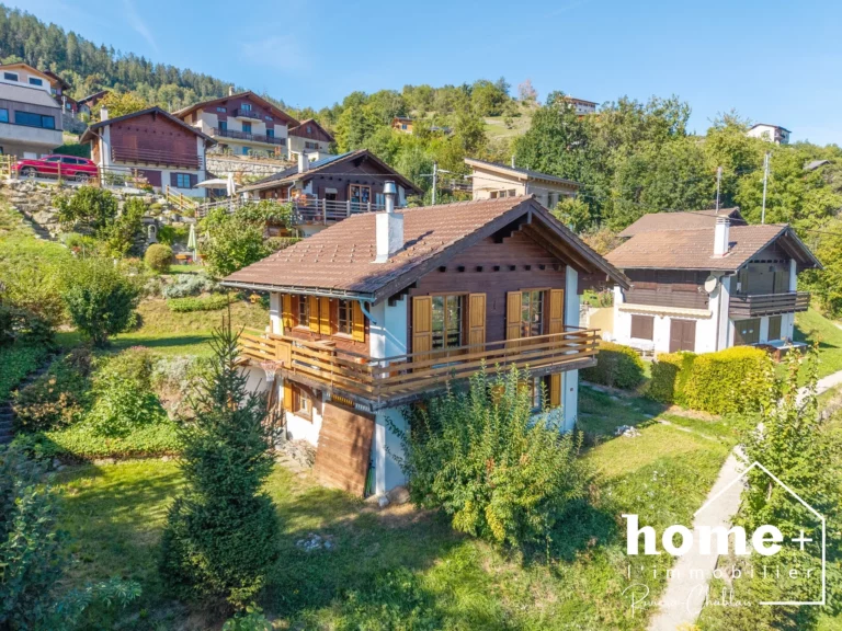 Magnifique chalet individuel de 4,5 pièces avec vue panoramique