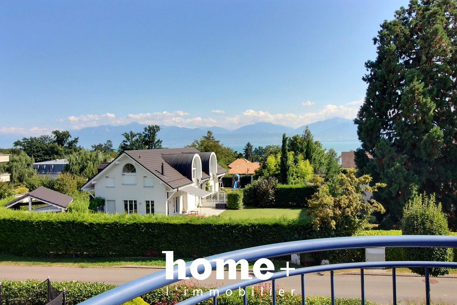 Saint-Prex, Beau duplex de 200 m2 à quelques pas du lac